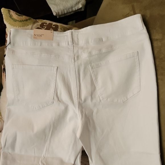 NWT NYDJ Crisp White Cropped Wide Leg  Jeans-Size 14 - Picture 5 of 5